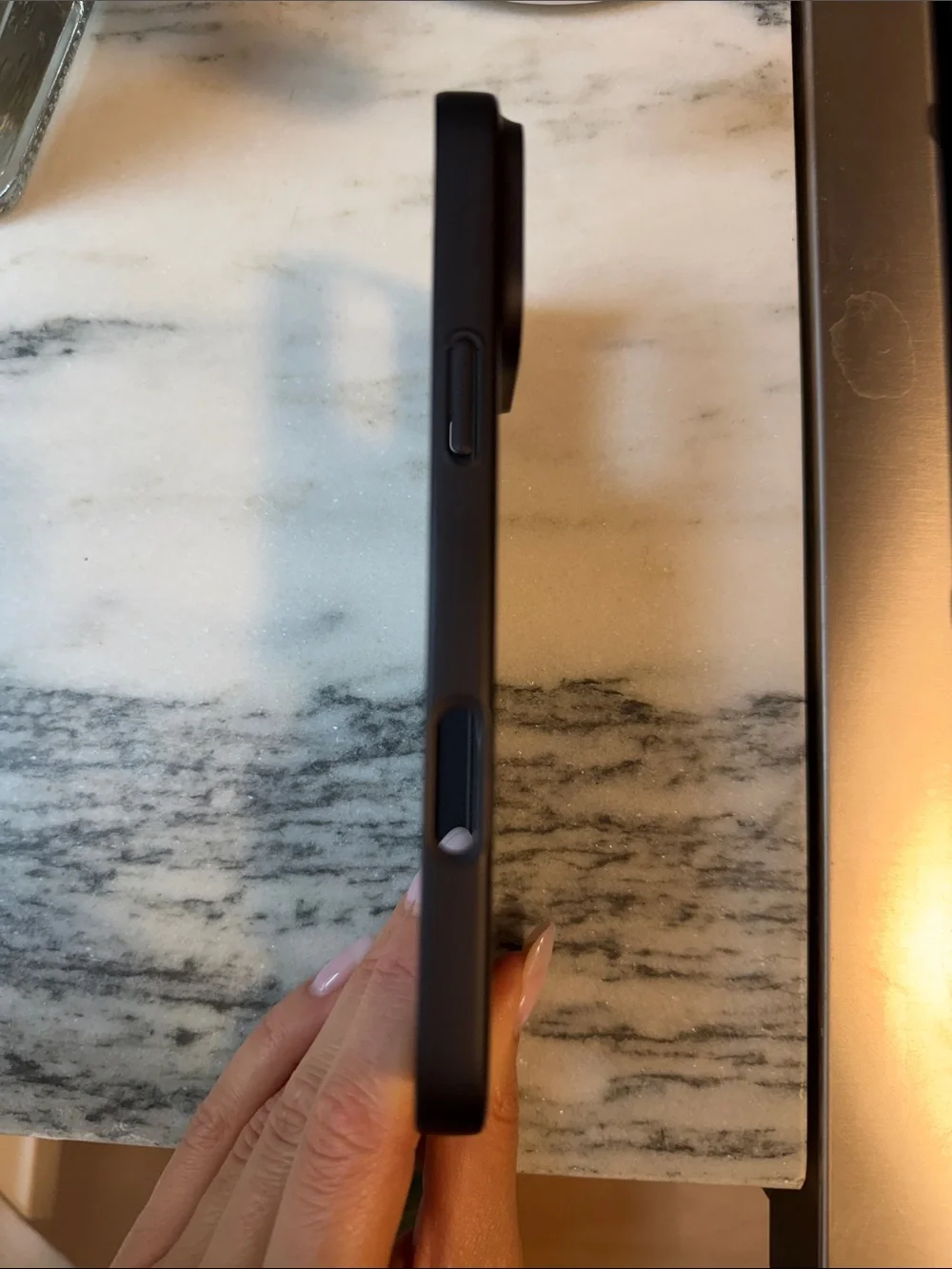 Matte Black 16 Pro Max Sleek Case